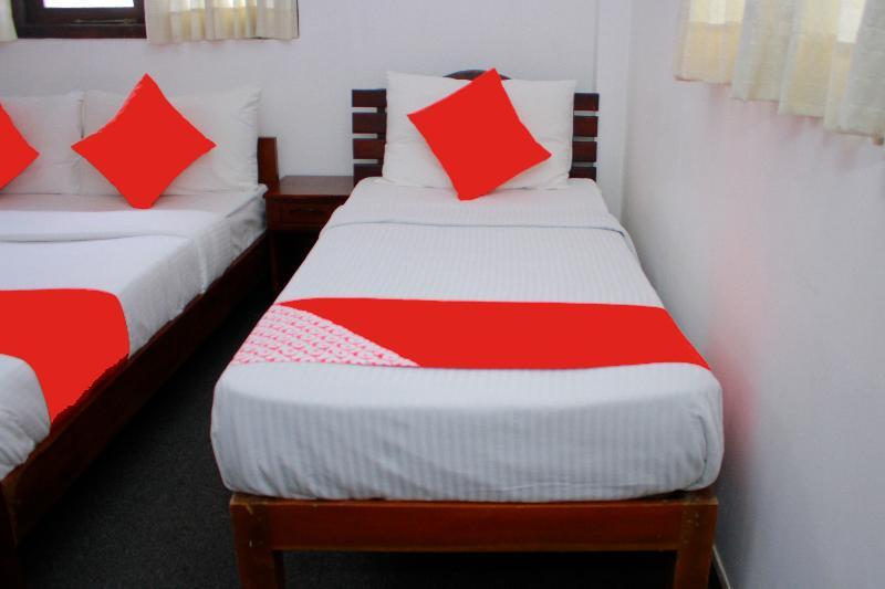 Sobaya Hotel Kandy Exterior foto