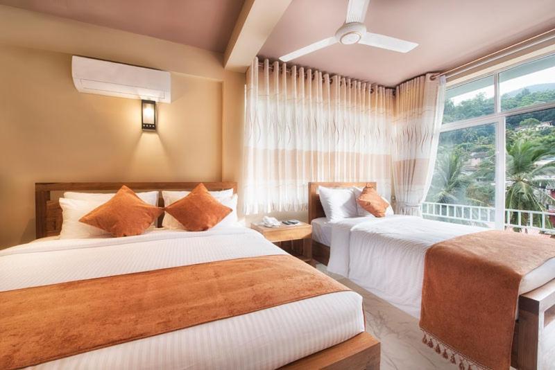 Sobaya Hotel Kandy Exterior foto