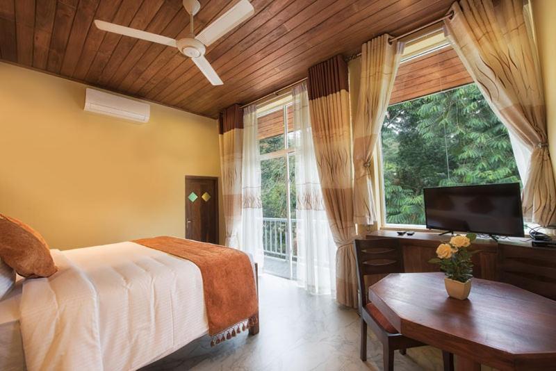 Sobaya Hotel Kandy Exterior foto